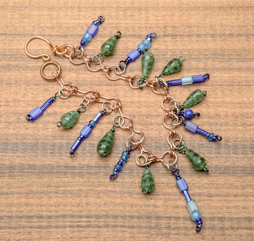 Nancy Chase's Color Inspiration - Juniper Berries - , Wire Jewelry Design, Design, wire chain bracelet